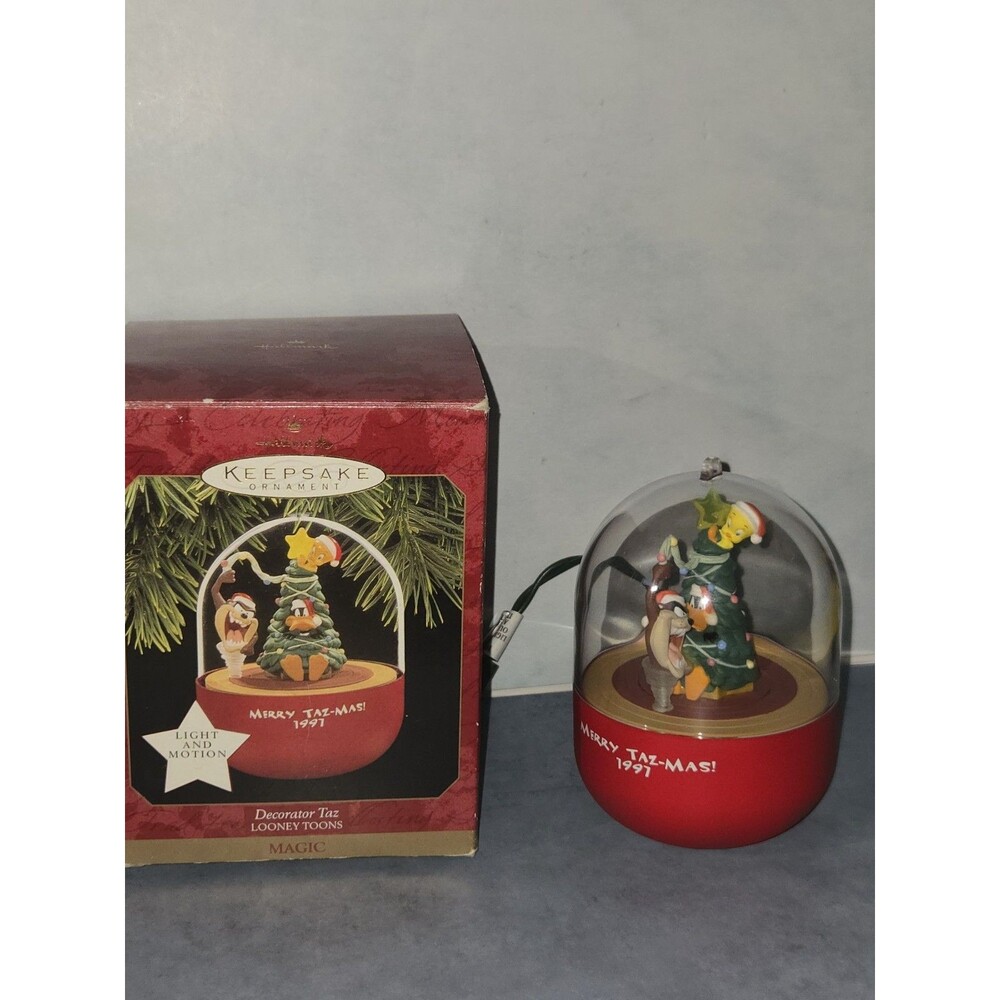 Hallmark Keepsake Looney Tunes Decorator Taz (ORN-1)